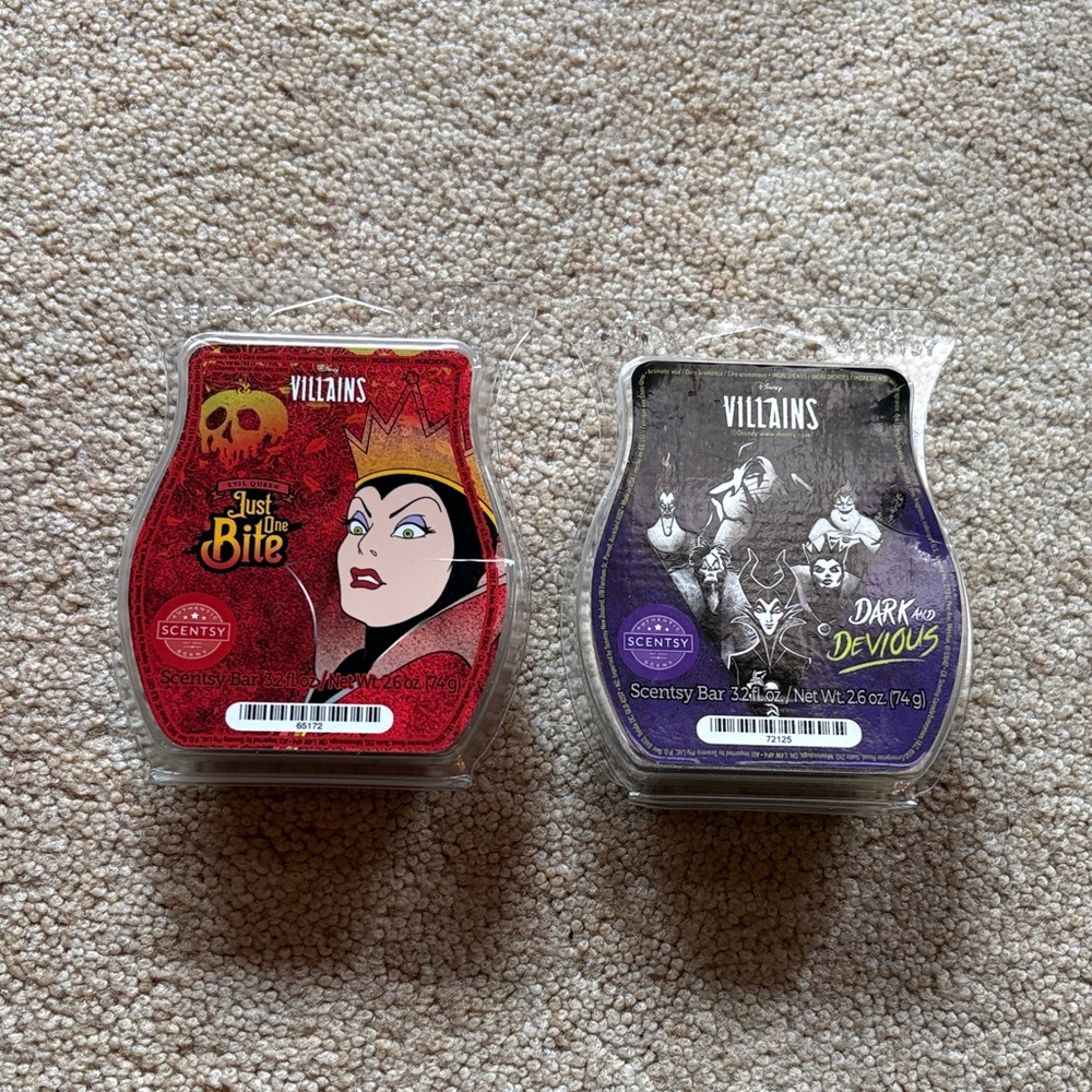 Scentsy Villains Wax Bars - Red and Black